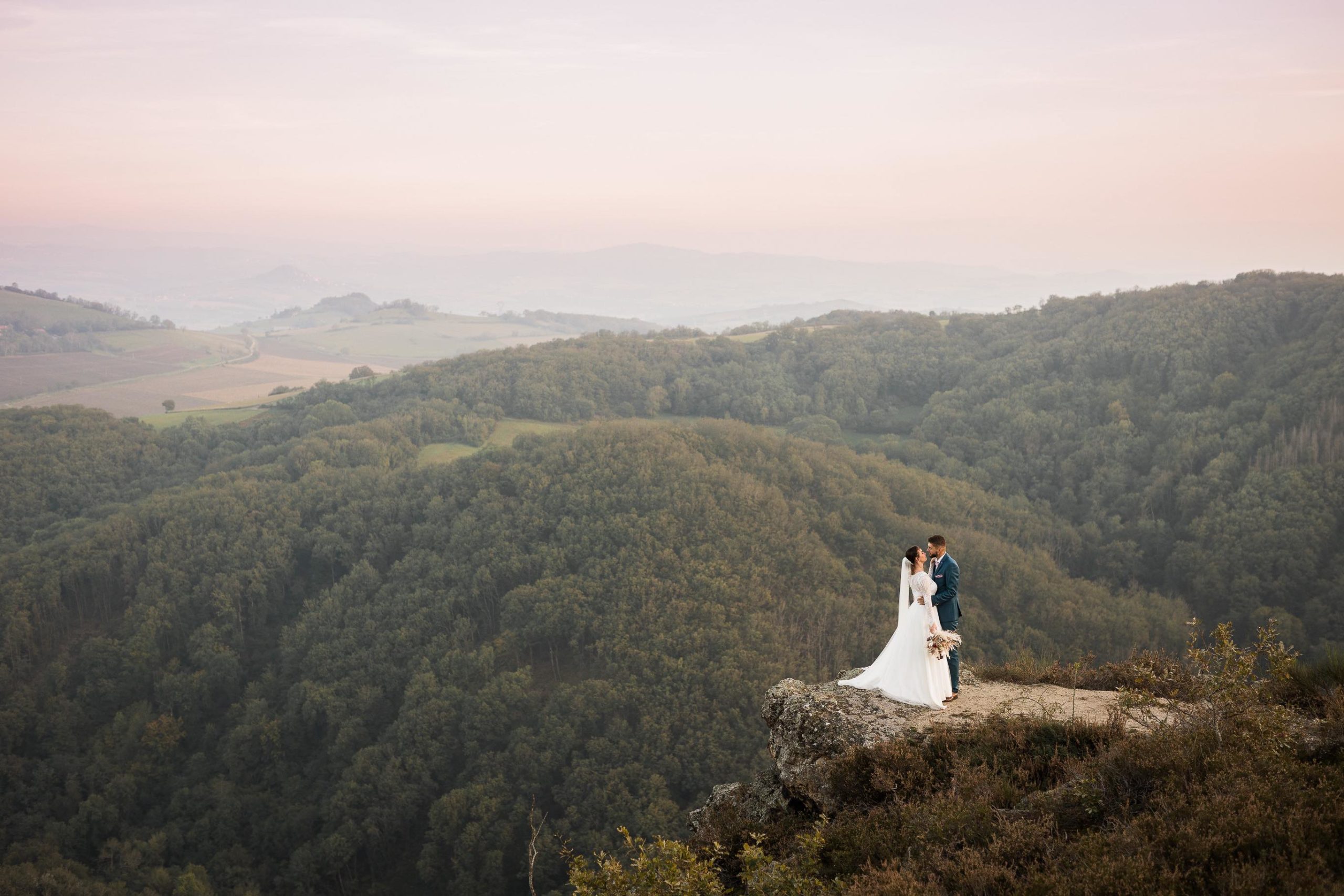 Hera Mariage - Emmanuelle MUNOZ - Wedding Planner en Auvergne