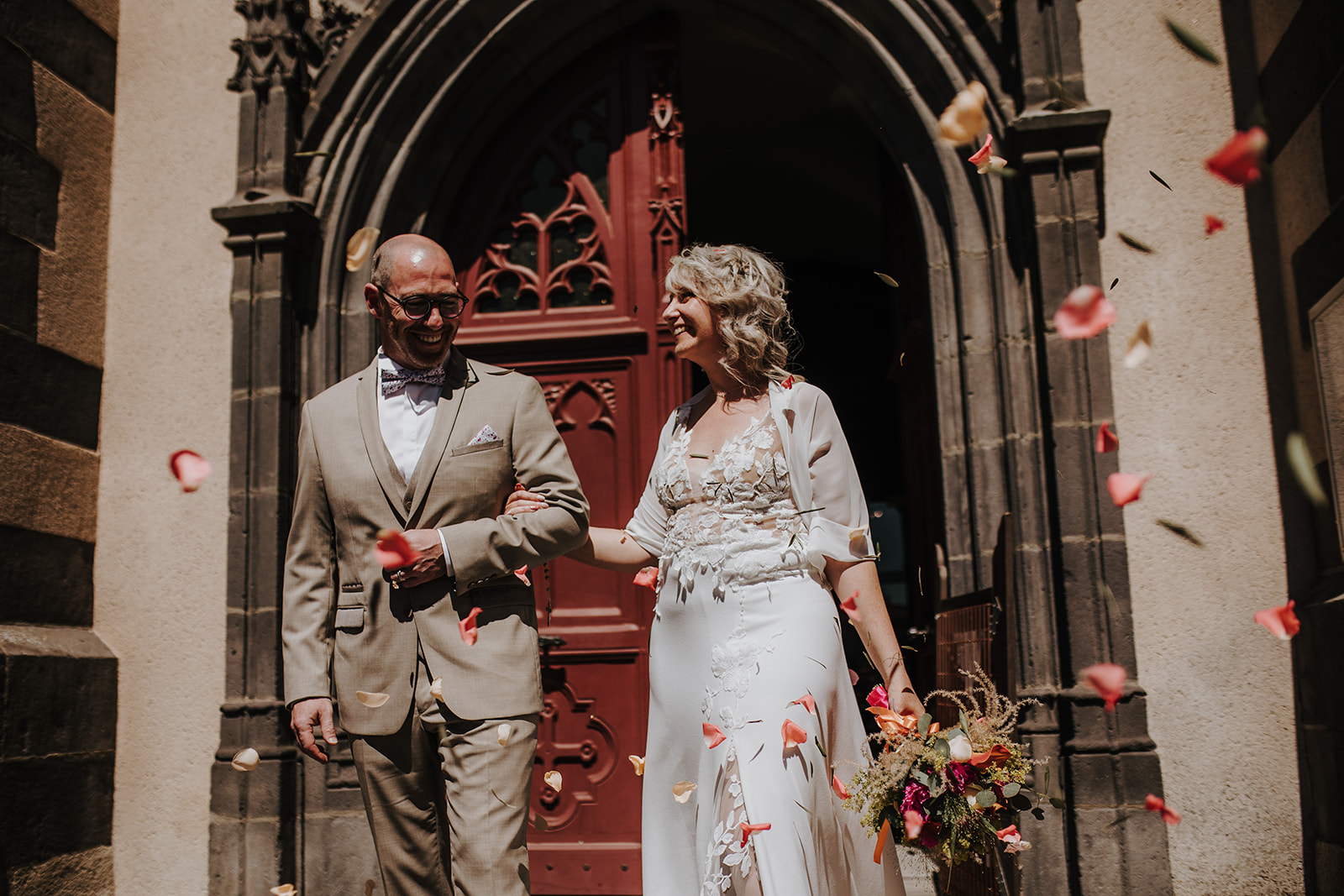 Mariage Emilie & Pierre - Cérémonie d'église Organiation Mariage tout en douceur et en couleur - Hera Mariage Wedding Planner - Auvergne - Puy de Dôme - Clermont-Ferrand - Allier