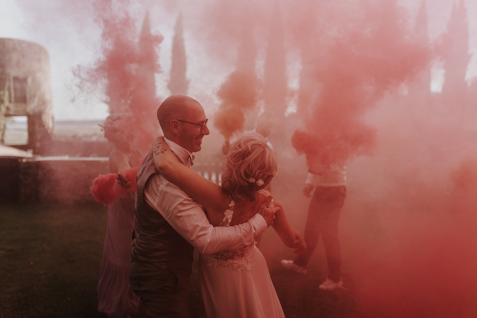 Mariage Emilie & Pierre - Photo Mariés Organisation Mariage tout en douceur et en couleur - Hera Mariage Wedding Planner - Auvergne - Puy de Dôme - Clermont-Ferrand - Allier