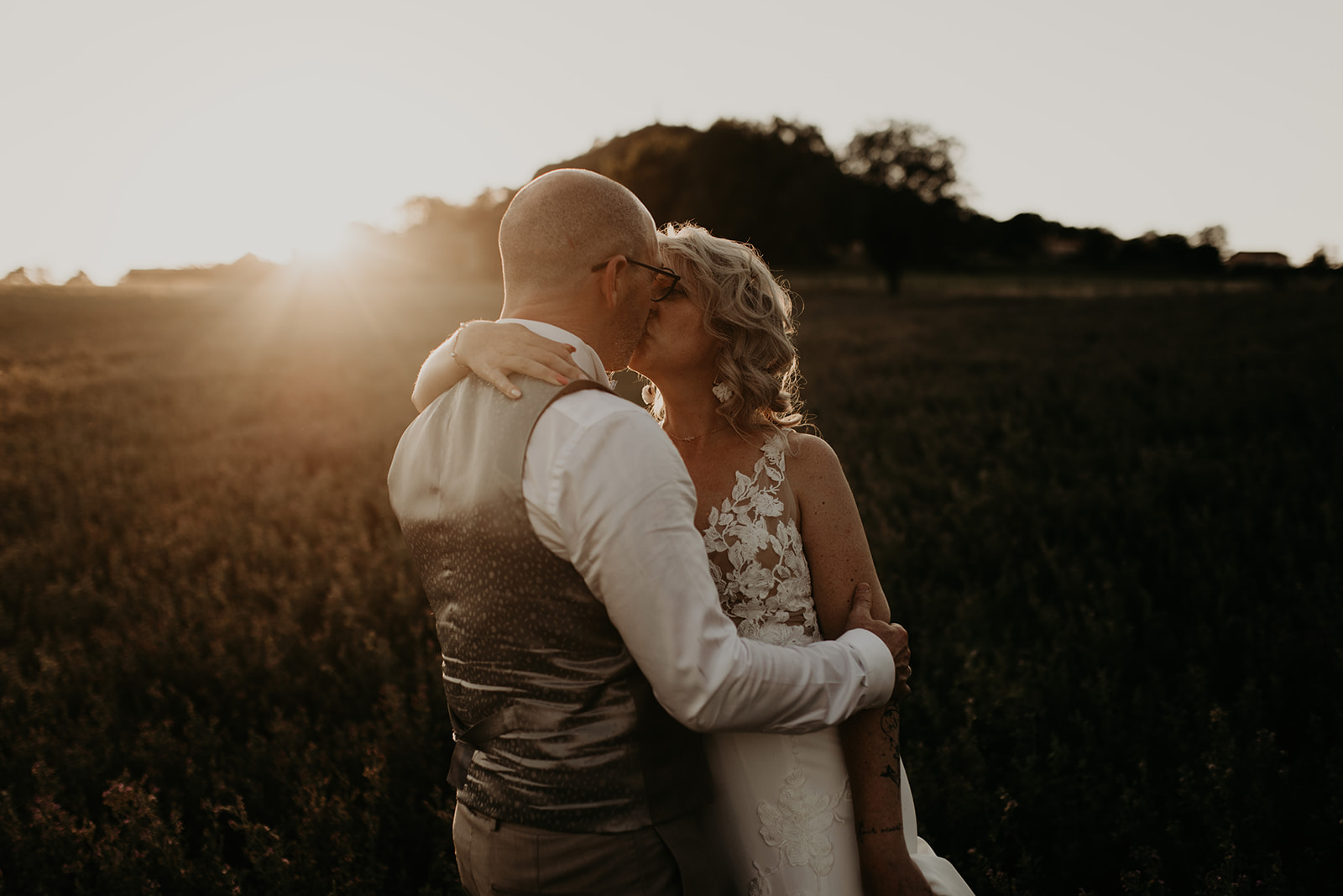 Mariage Emilie & Pierre - Photo mariés Organisation Mariage tout en douceur et en couleur - Hera Mariage Wedding Planner - Auvergne - Puy de Dôme - Clermont-Ferrand - Allier